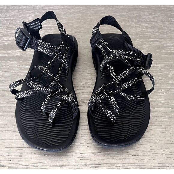 Chaco Women's Zvolv X2 Sandals Black & White J106664 Size 8 New - Picture 1 of 8